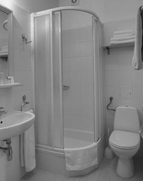Hotel Gold Познань Экстерьер фото
